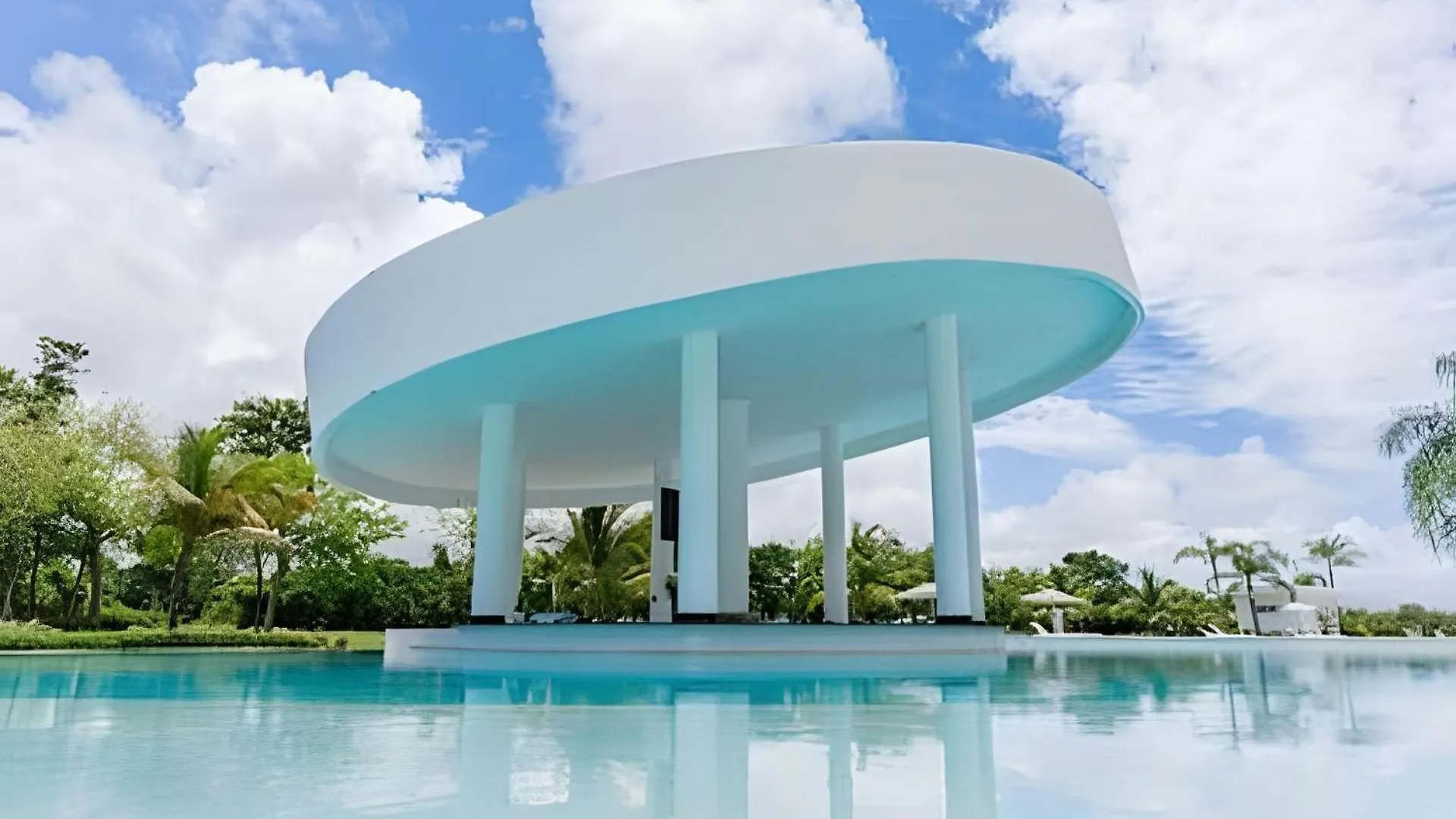 G307B: Stay In Luxury Overlooking The Golf At Cana Punta Cana Dominican Republic